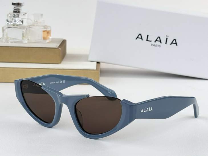 Picture of Alaia Sunglasses _SKUfw79721489fw